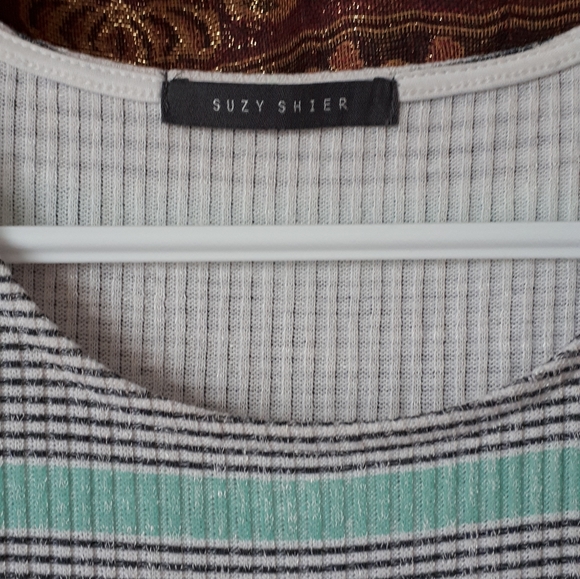 Dress - Picture 5 of 10